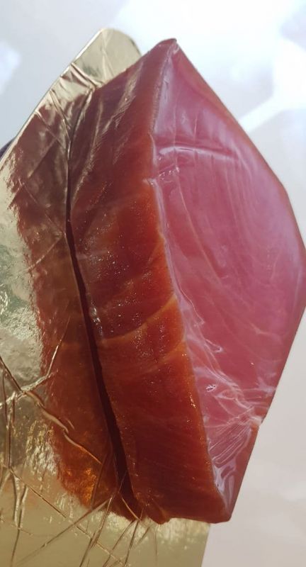 Тунець Холодного Копчення Інтерпродсервіс (Вага +/- 250 г)